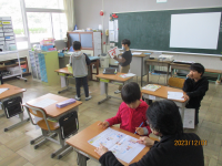 12年2